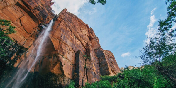 Crafting Captivating Headlines: Your awesome post title goes here services 01